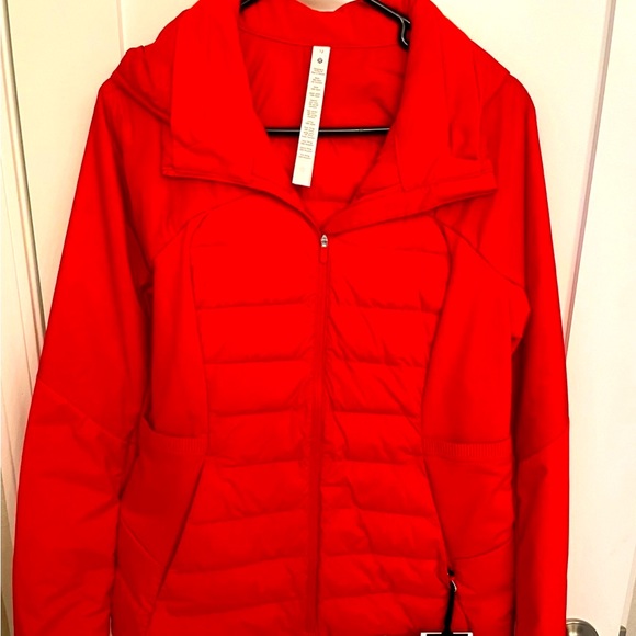 ❤️SOLD❤️ Lululemon Down For It All Jacket - Picture 5 of 11